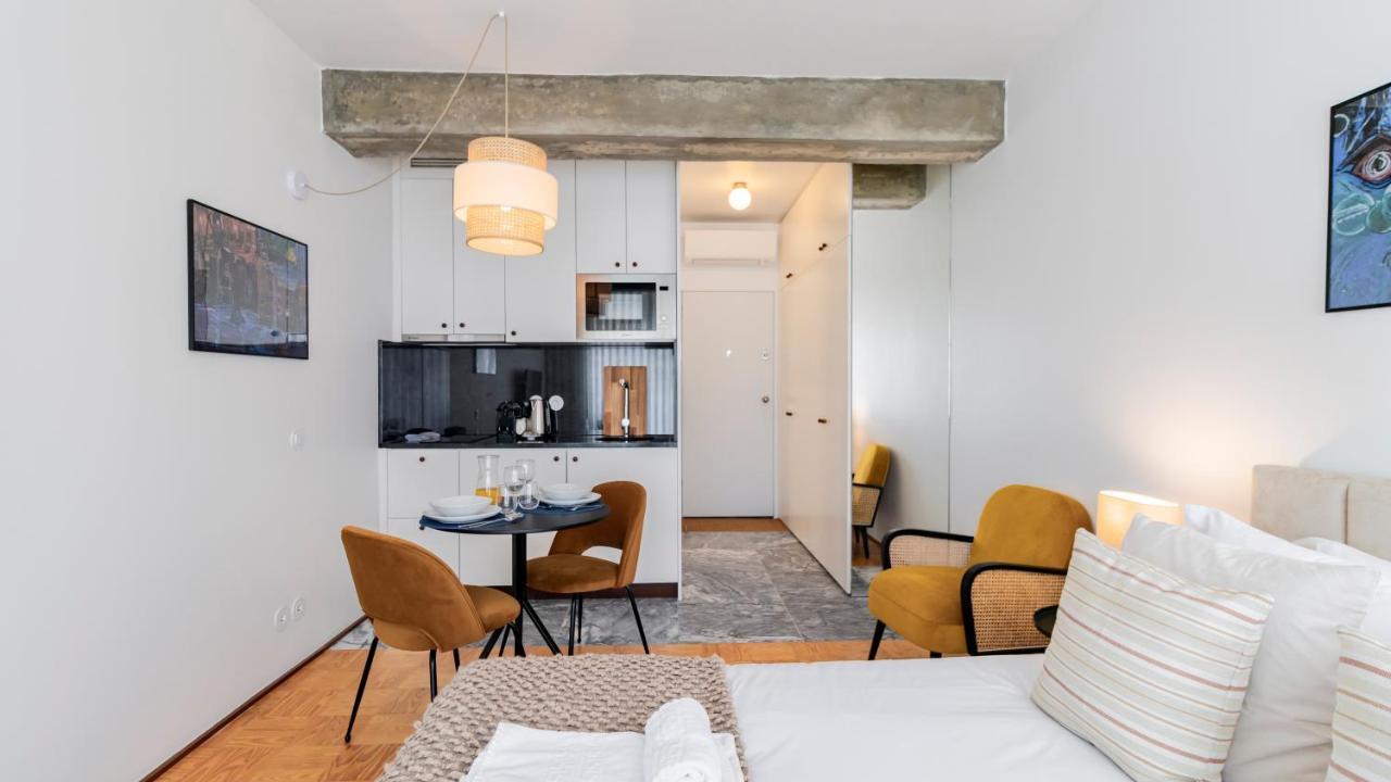 Ceuta Studio Apartments By Lovelystay Porto Exterior foto