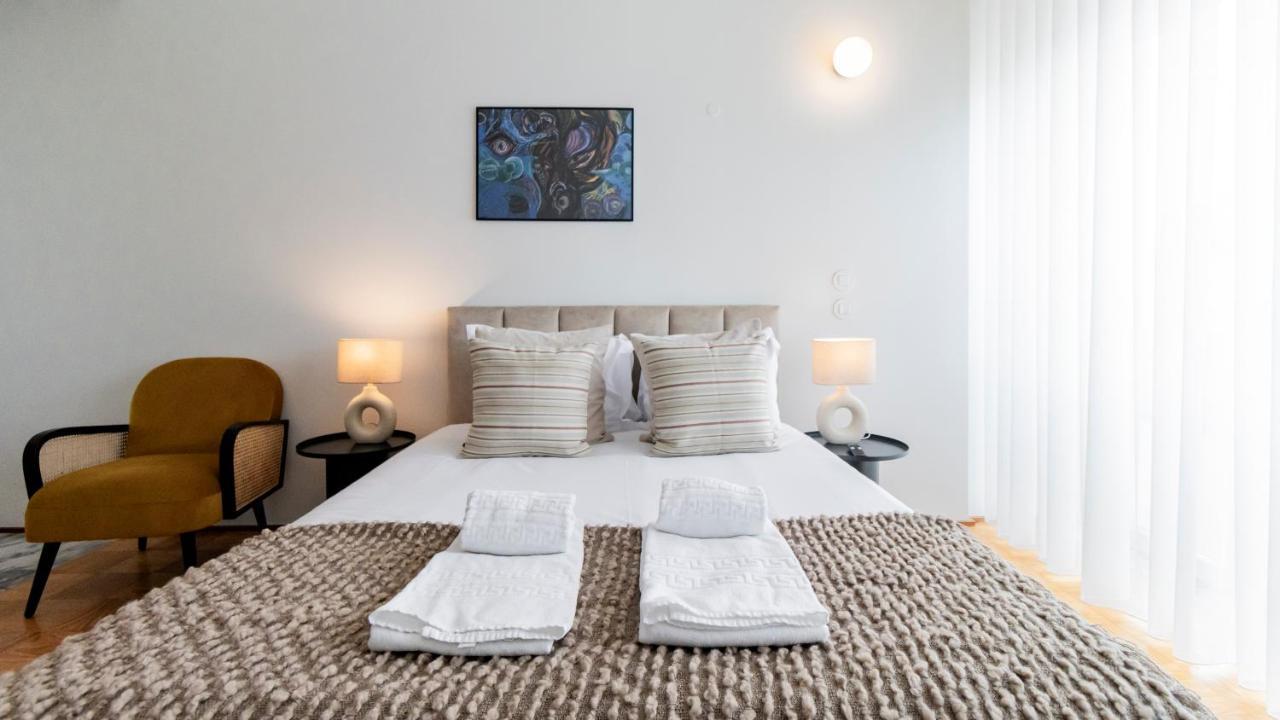 Ceuta Studio Apartments By Lovelystay Porto Exterior foto